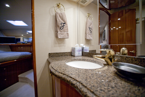 Fwd Stateroom- 12